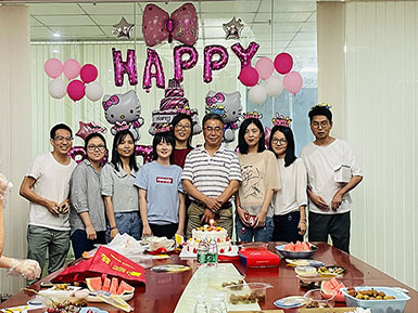 2021年第二季度生日会 “情暖员工心”